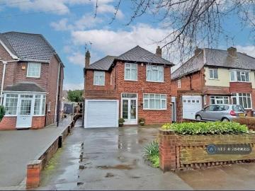 3 bedroom detached house to rent