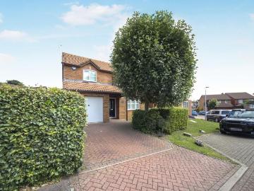 3 bedroom detached house to rent