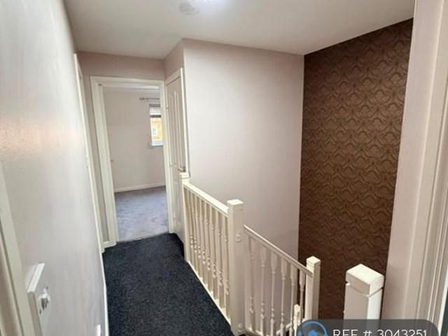 3 bedroom detached house to rent