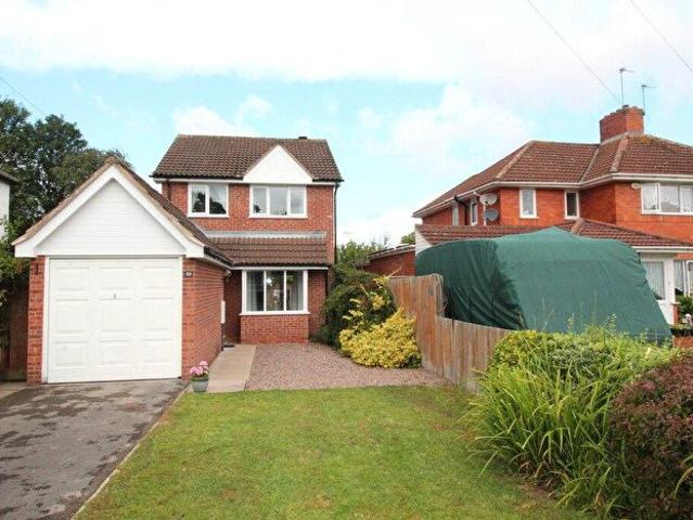 3 Bedroom Detached House To Rent In Tanworth Lane, Shirley, Solihull, West Midlands, B90