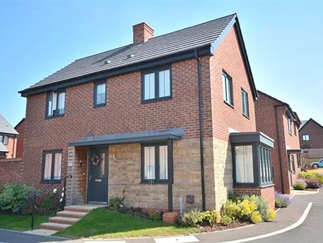 3 Bedroom Detached House To Rent In Bridgeman Drive, Derby, DE22