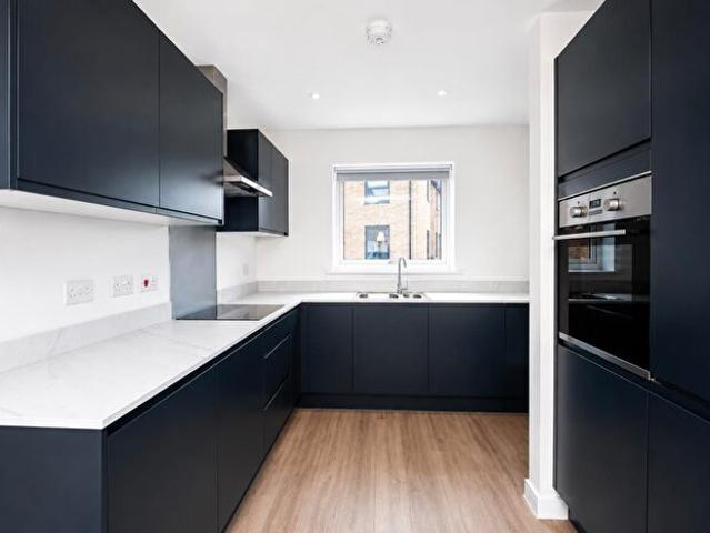 3 Bedroom Detached House To Rent In Chillingham Grove, Whitehouse, Milton Keynes, MK8