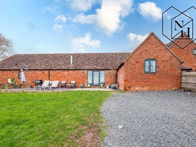 3 Bedroom Detached House To Rent In Cophams Hill Farm, Bishopton, Stratford upon Avon, CV37