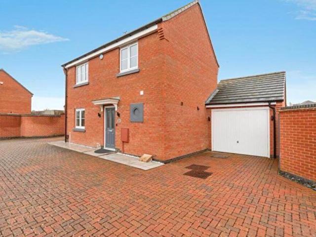 3 Bedroom Detached House To Rent In Cowslip Lane, Leicester, LE7