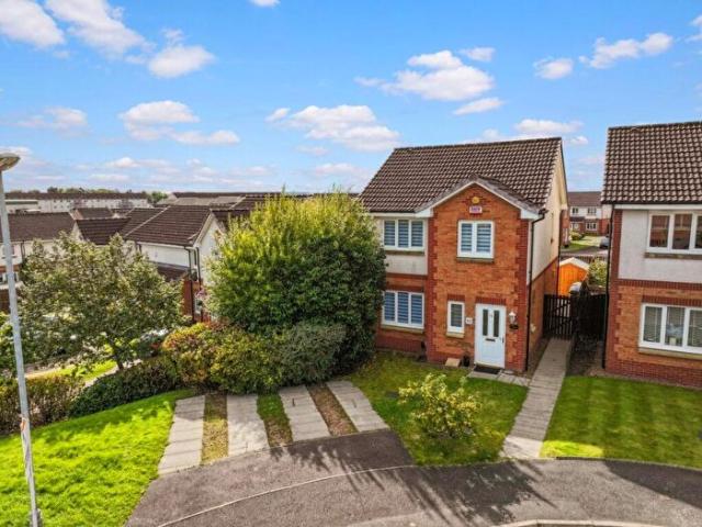 3 Bedroom Detached House To Rent In Craigievar Avenue, Garthamlock, Glasgow, G33
