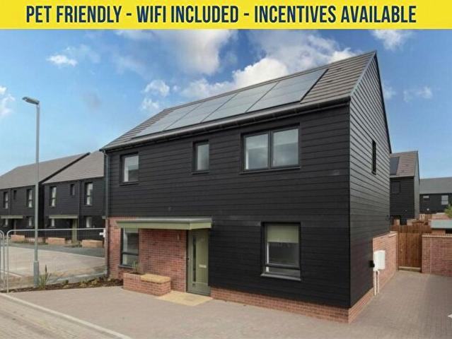 3 Bedroom Detached House To Rent In Eredine Crescent, Milton Keynes, MK5