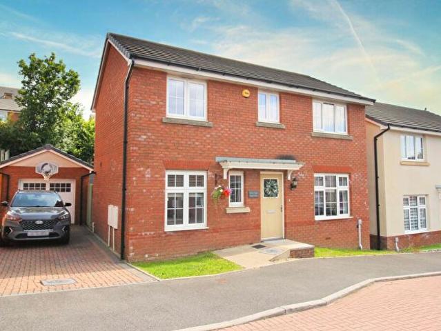 3 Bedroom Detached House To Rent In Highfields, Coedely Tonyrefail, Porth, CF39