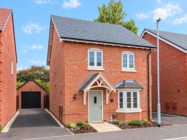 3 Bedroom Detached House To Rent In Monarch Close, Market Harborough, LE16