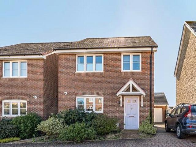 3 Bedroom Detached House To Rent In Monks Walk, Marcham, Abingdon, OX13