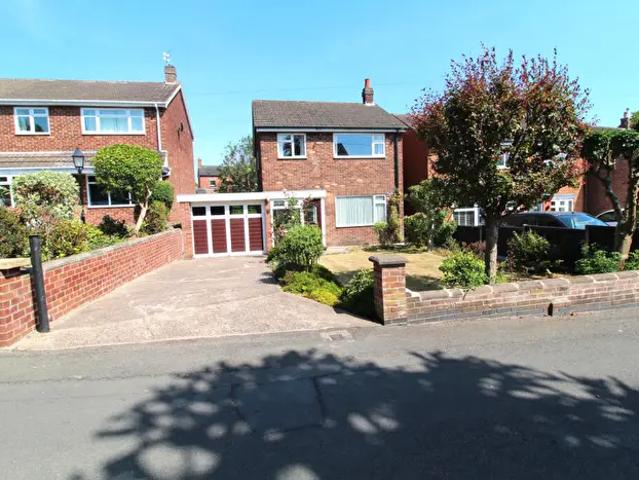3 Bedroom Detached House To Rent In Newhall, DE11