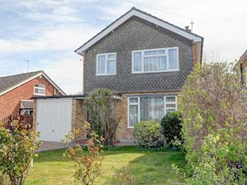 3 Bedroom Detached House To Rent In Place Farm Way, Monks Risborough, Buckinghamshire, HP27
