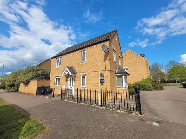 3 Bedroom Detached House To Rent In School Lane, Higham Ferrers, Northamptonshire, NN10