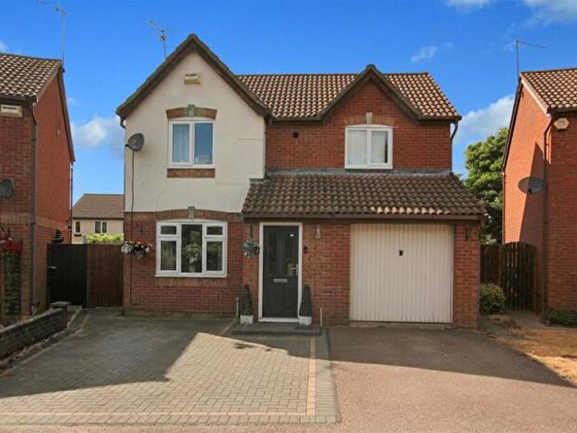 3 Bedroom Detached House To Rent In, St. Vincents Avenue, Kettering, NN15