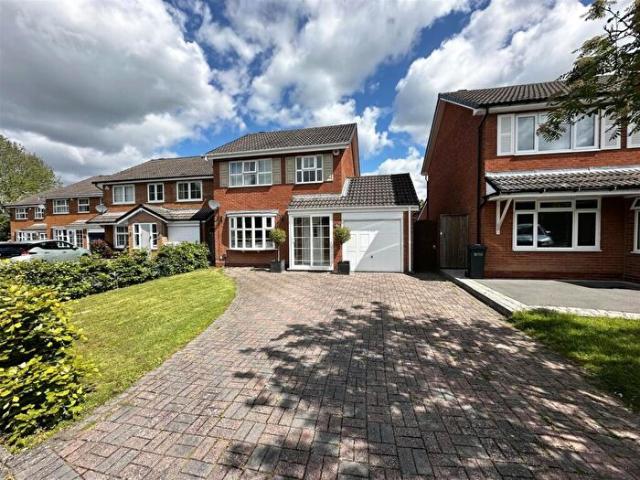 3 Bedroom Detached House To Rent In Starbold Crescent, Knowle, Solihull, B93