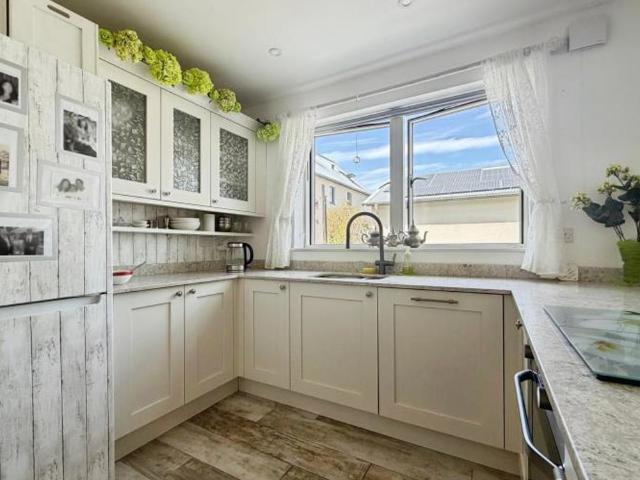 3 bedroom detached to let, Lawrence Weston, Bristol | Ocean Estate Agents
