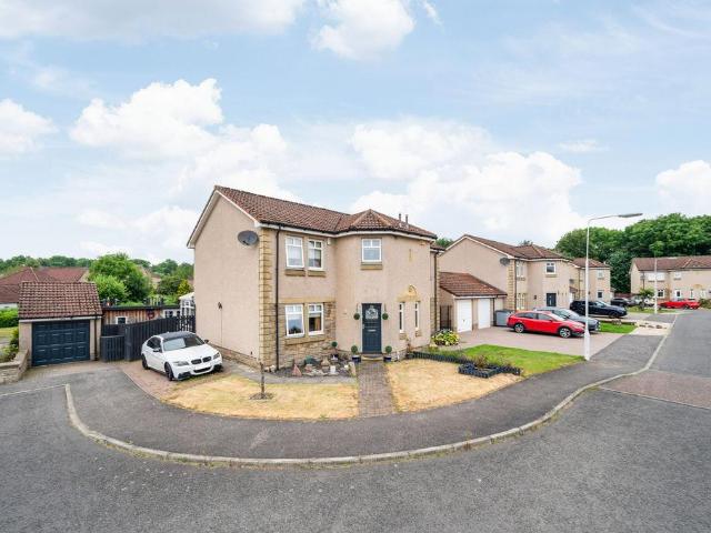 3 bedroom detached villa house for sale