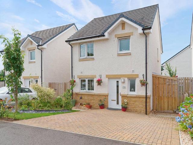 3 bedroom detached villa house for sale