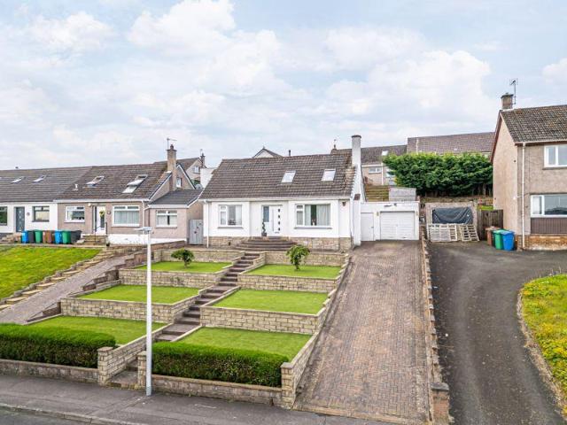 3 bedroom detached villa house for sale