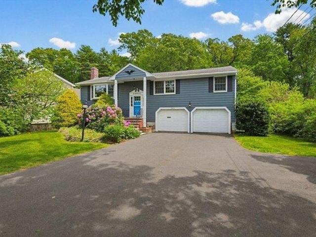 3 bedroom, Dedham MA 02026 104266113