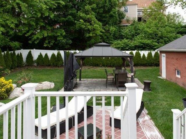 3 bedroom, Dedham MA 02026 104352739
