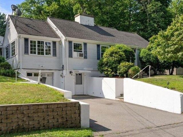 3 bedroom, Dedham MA 02026 105350823