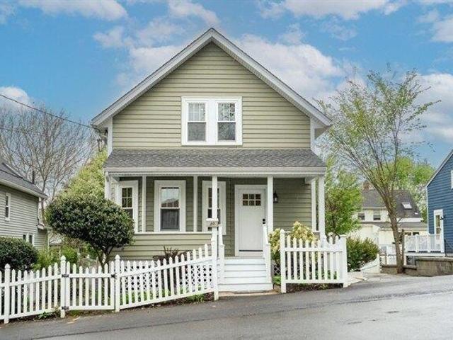3 bedroom, Dedham MA 02026 105352443