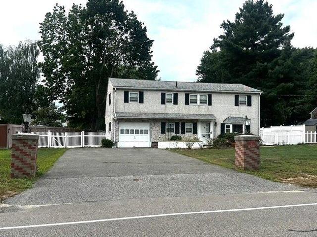 3 bedroom, Dedham MA 02026 105400281