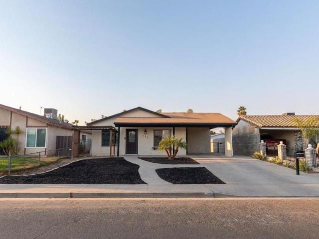 3 bedroom, Delano CA 93215 106167704