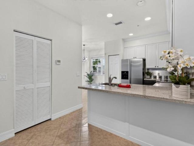 3 bedroom, Delray Beach FL 33483 106217642