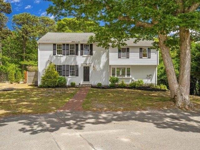 3 bedroom, Dennis MA 02660 104831870
