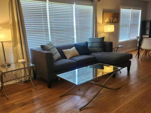3 bedroom, Denton Denton 76201 101916178