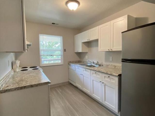 3 bedroom, Denver CO 80221 LS104575565