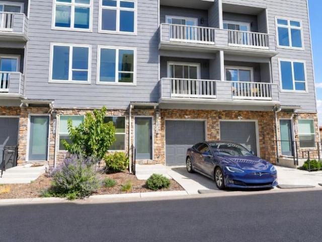 3 bedroom, Denver CO 80221 LS105600252