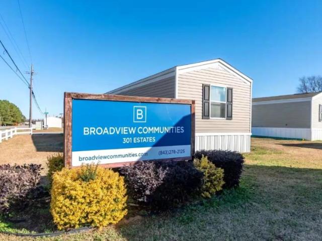 3 bedroom, Dillon SC 29536 106132230