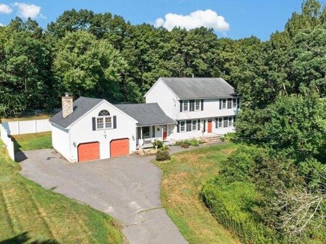3 bedroom, Dracut MA 01826 105477645