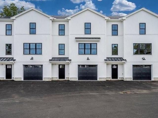 3 bedroom, Dracut MA 01826 105425657