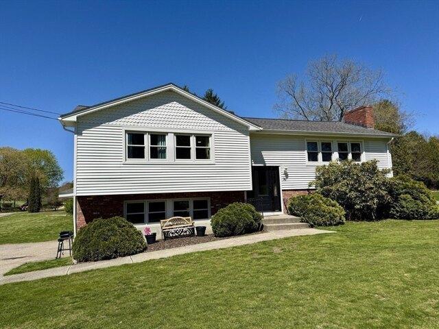 3 bedroom, Dudley MA 01571 105240394