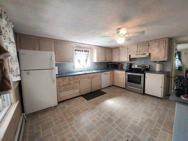 3 bedroom, Dudley MA 01571 105240807