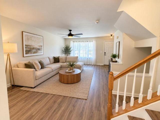 3 bedroom, Dumfries VA 22026 LS105376608
