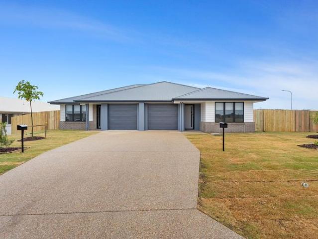 3 Bedroom Duplex Main with Ensuite