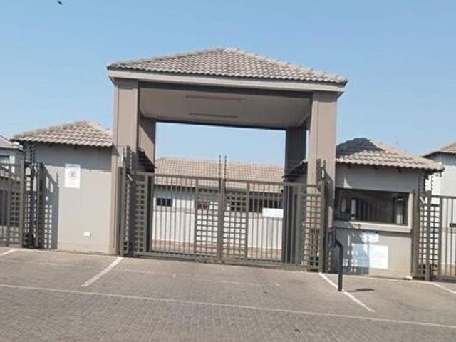 3 Bedroom duplex apartment to rent in Montana Tuine, Pretoria