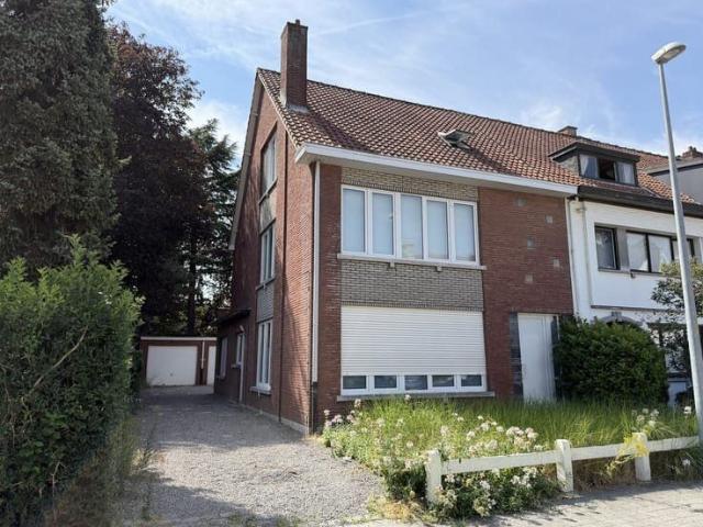 3 Bedroom Duplex Apartment in Mechelen