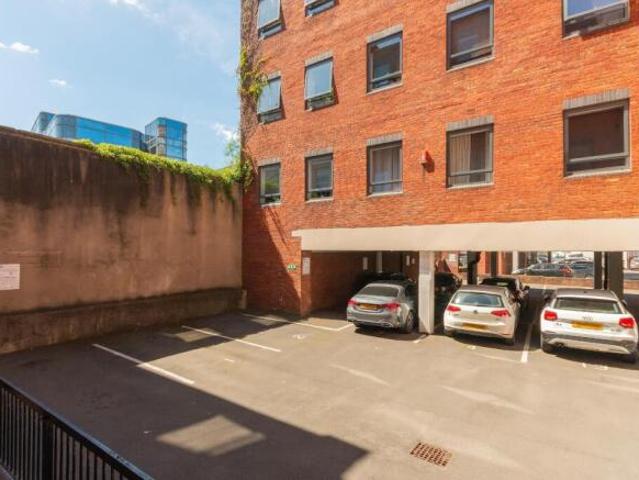 3 bedroom duplex for sale in Portland Square, St Pauls, BS2