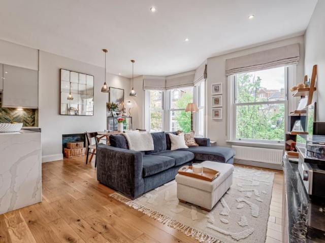 3 bedroom duplex for sale