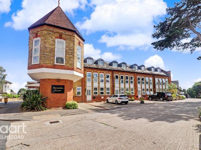3 bedroom duplex for sale
