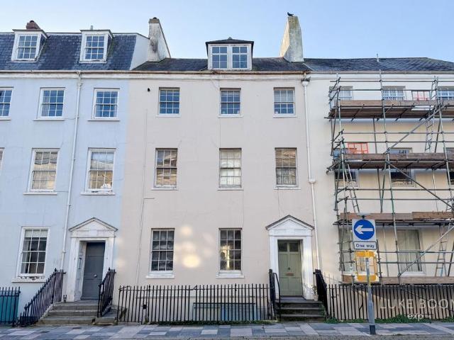 3 bedroom duplex for sale