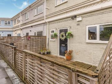 3 bedroom duplex for sale