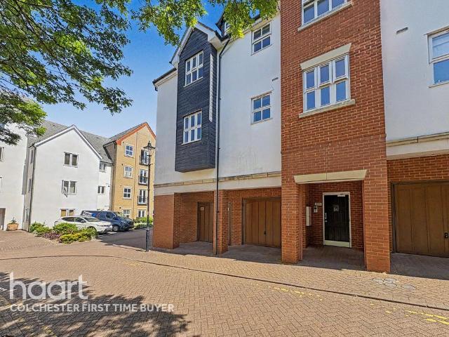 3 bedroom duplex for sale