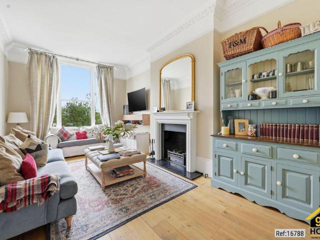 3 bedroom duplex for sale