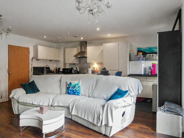 3 bedroom duplex for sale